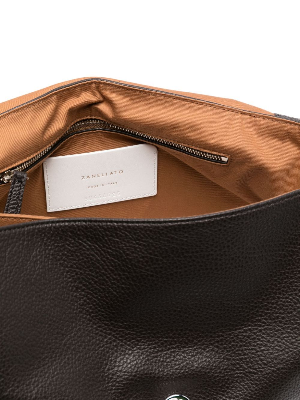 TUMBLED LEATHER MEDIUM POSTINA DAILY GIORNO BAG