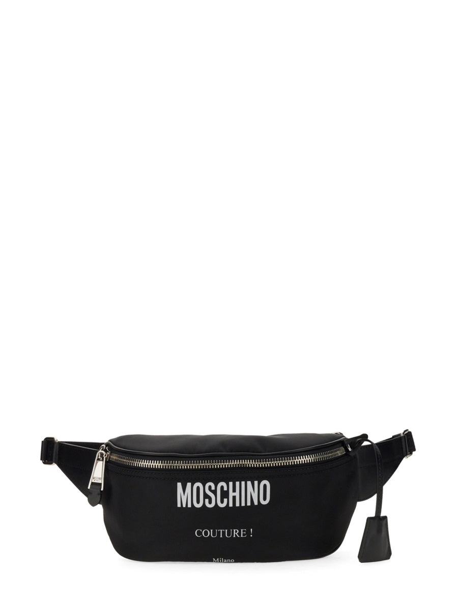POUCH WITH LOGO