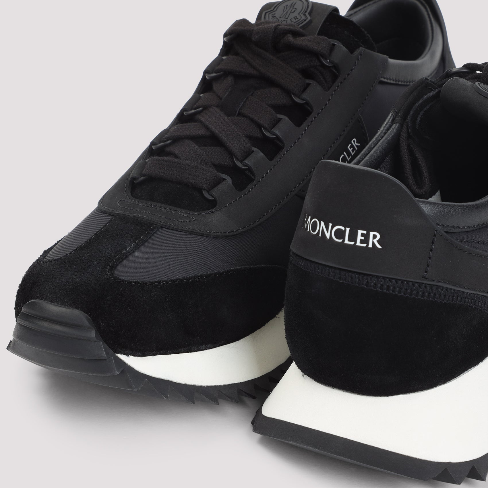 Pacey2 Sneakers