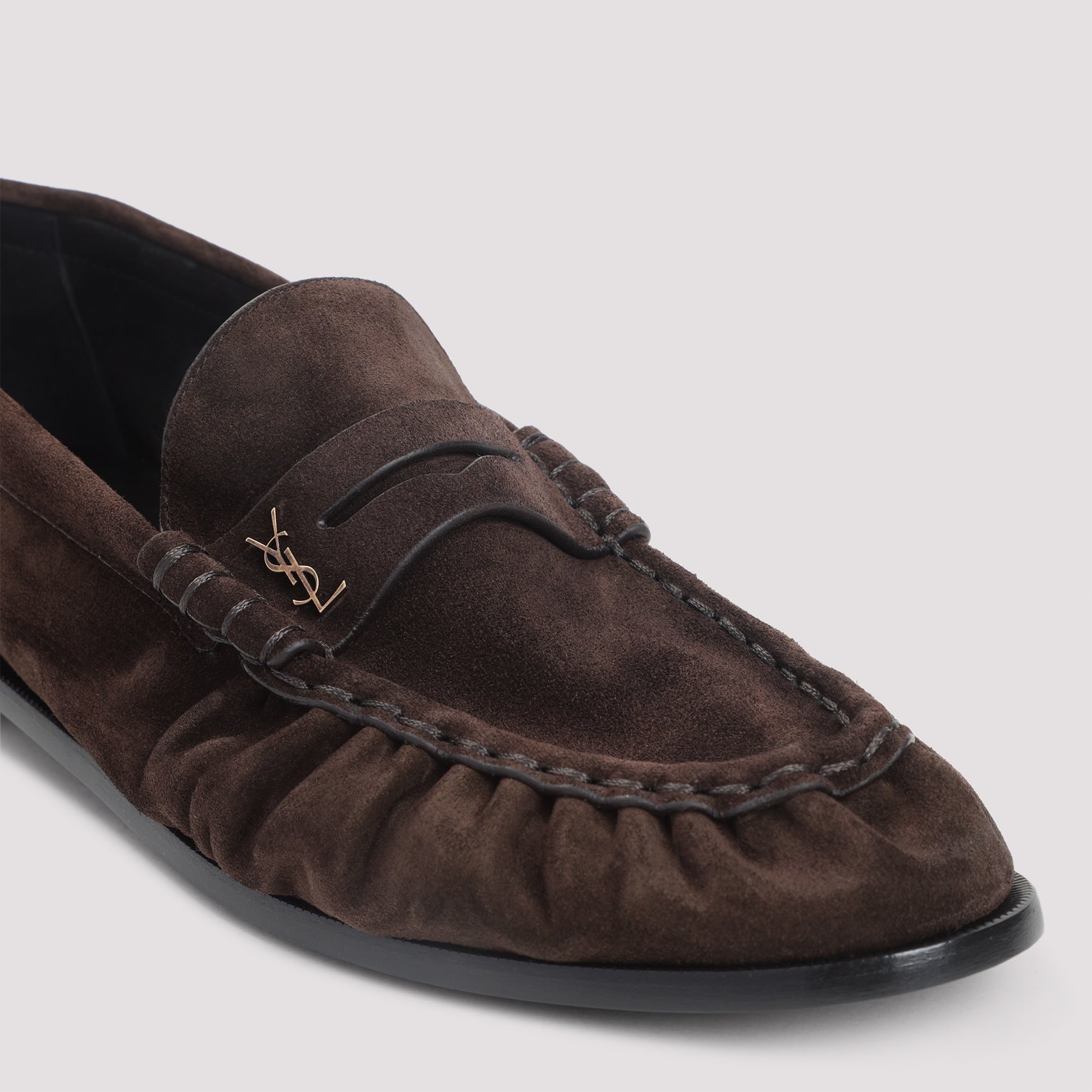 Le Loafers