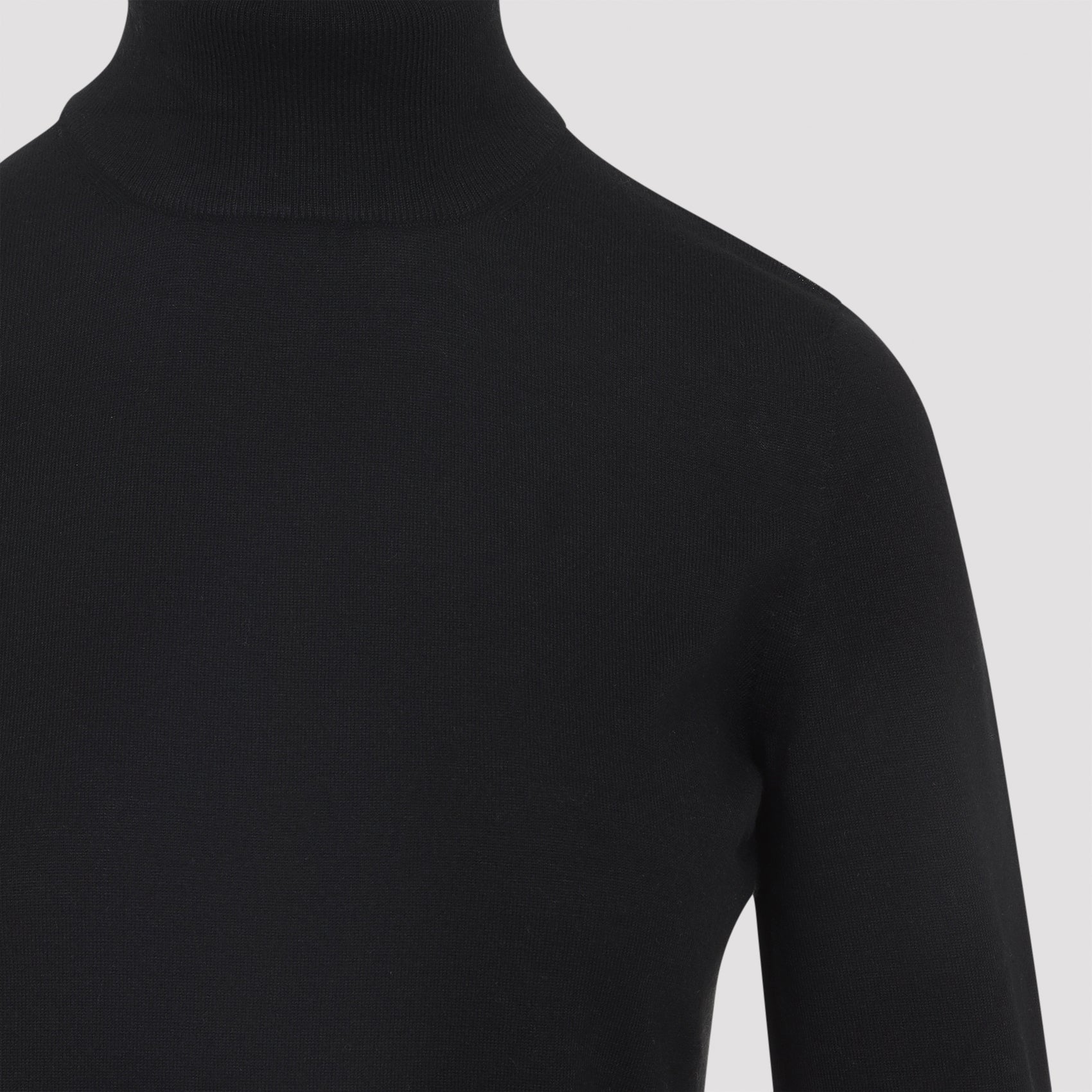 Meana Pullover