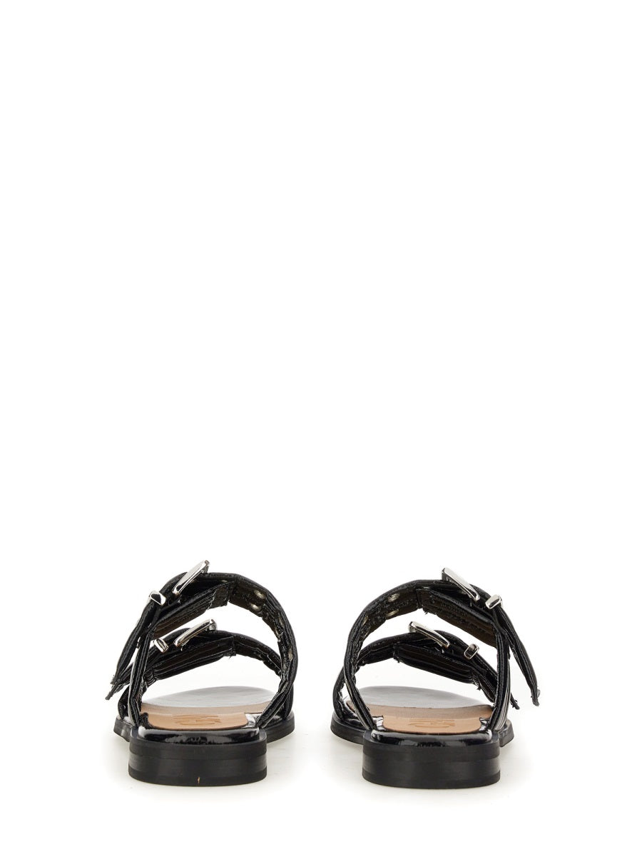 SANDAL WITH BUCKLE