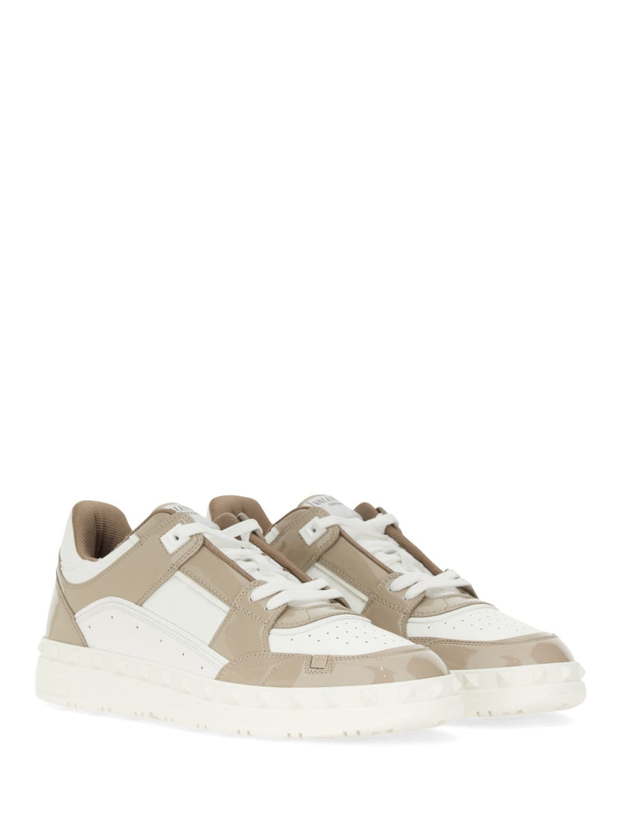 LOW TOP SNEAKER "FREEDOTS"