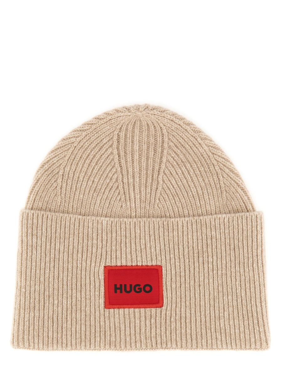 BEANIE HAT WITH LOGO