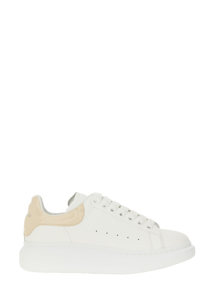 LEATHER SNEAKER