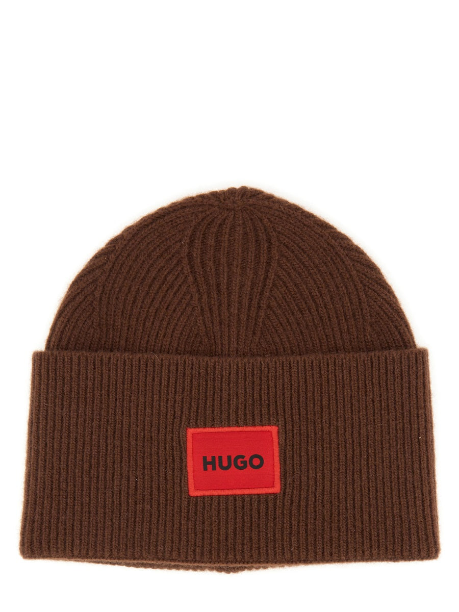 BEANIE HAT WITH LOGO