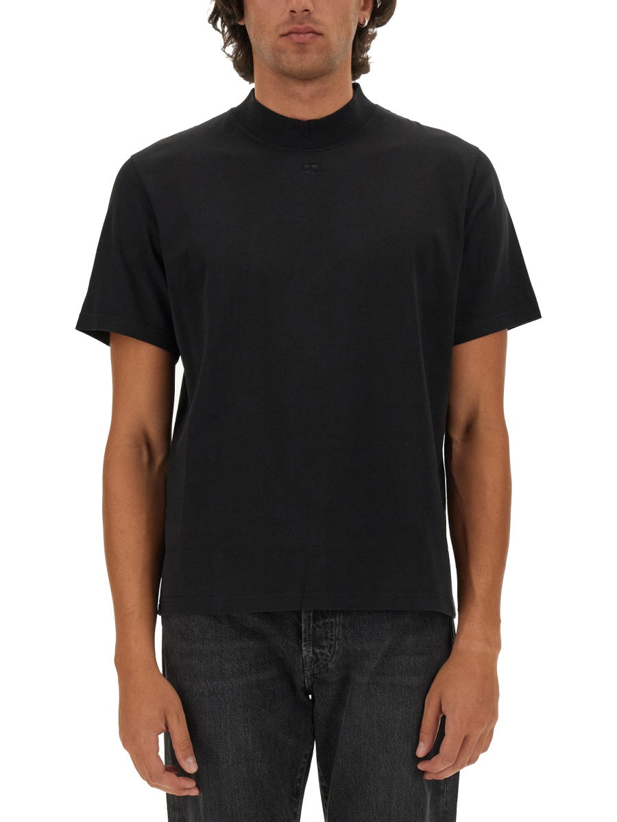 T-SHIRT WITH LOGO