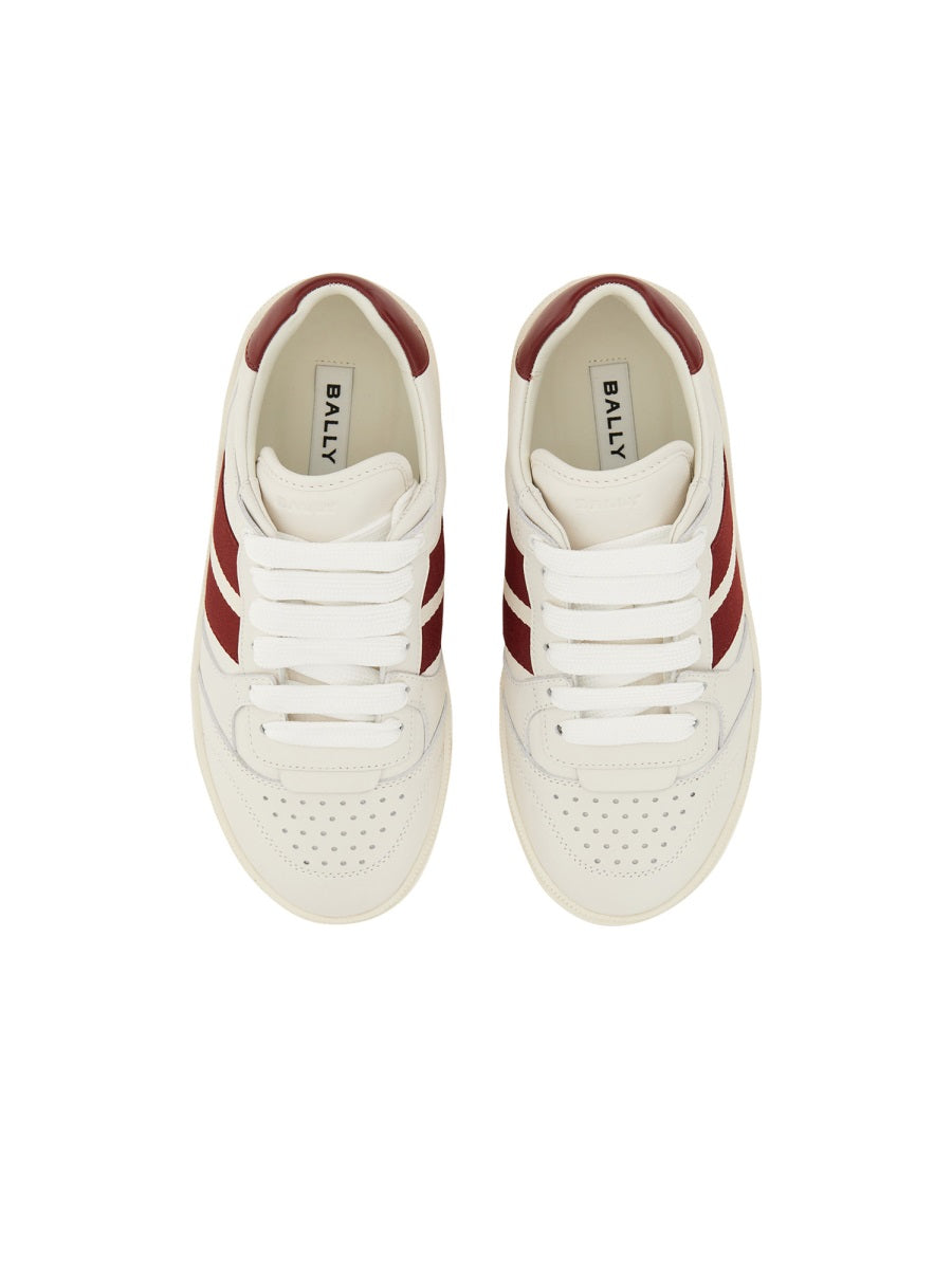 SNEAKER "REBBY"