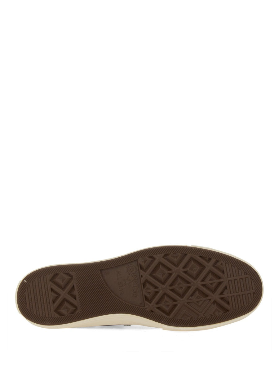 SNEAKER WITH LOGO