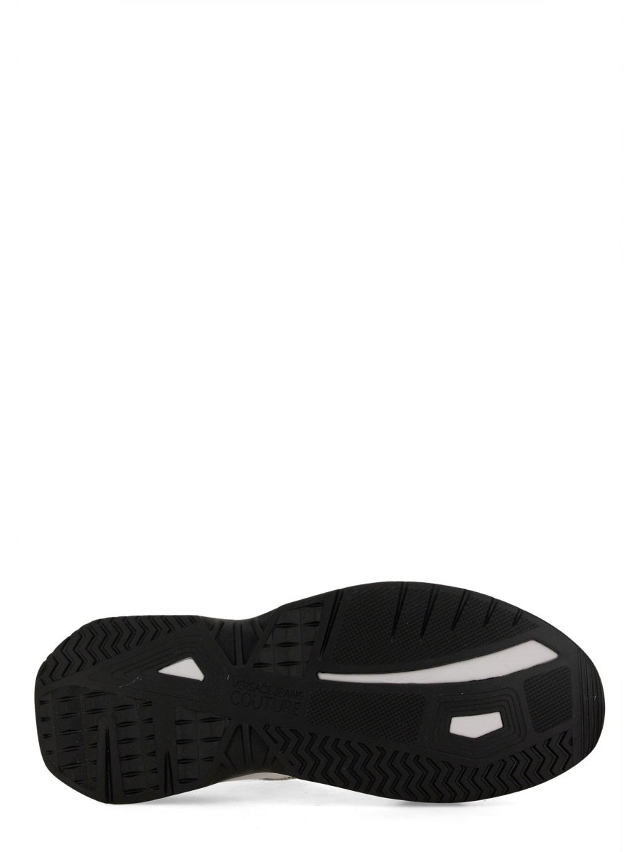 SNEAKER WITH LOGO