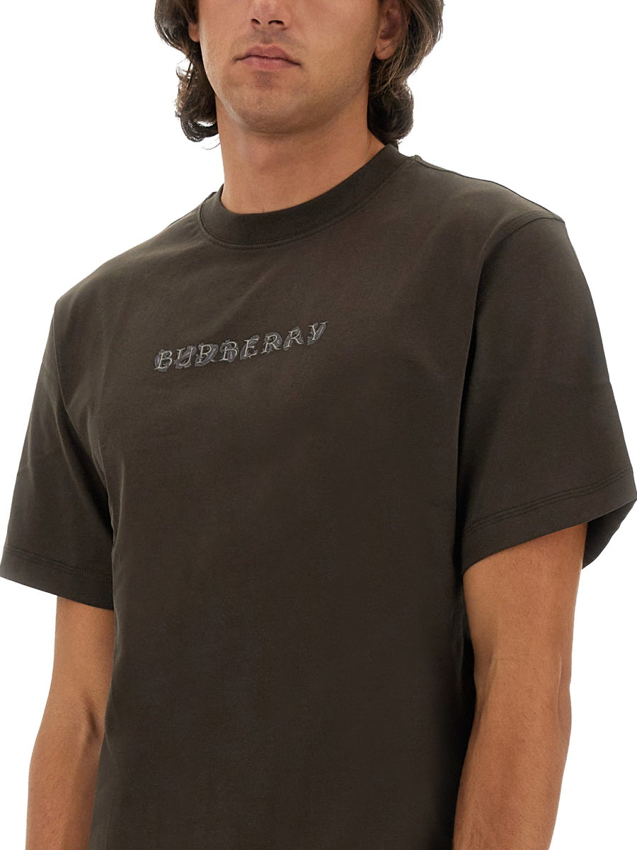 T-SHIRT WITH LOGO