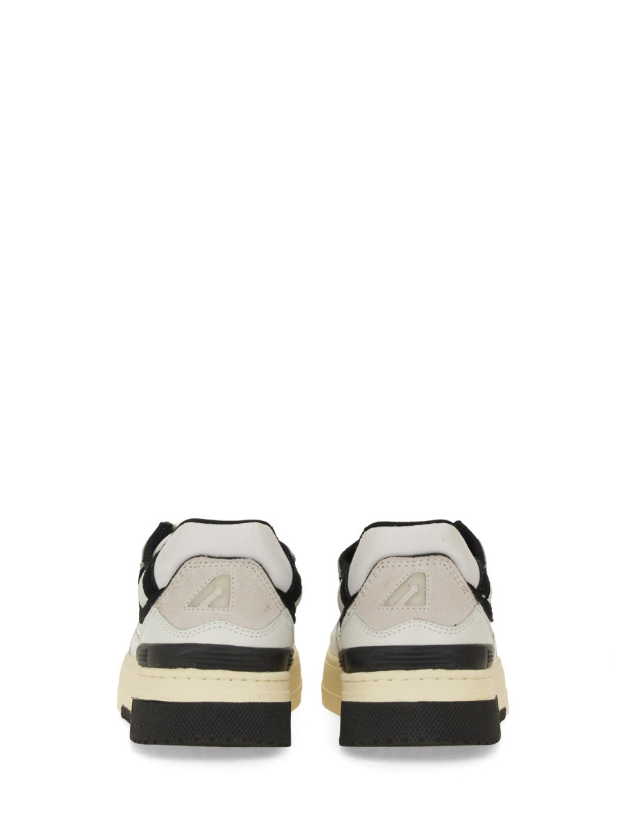 SNEAKER CLC