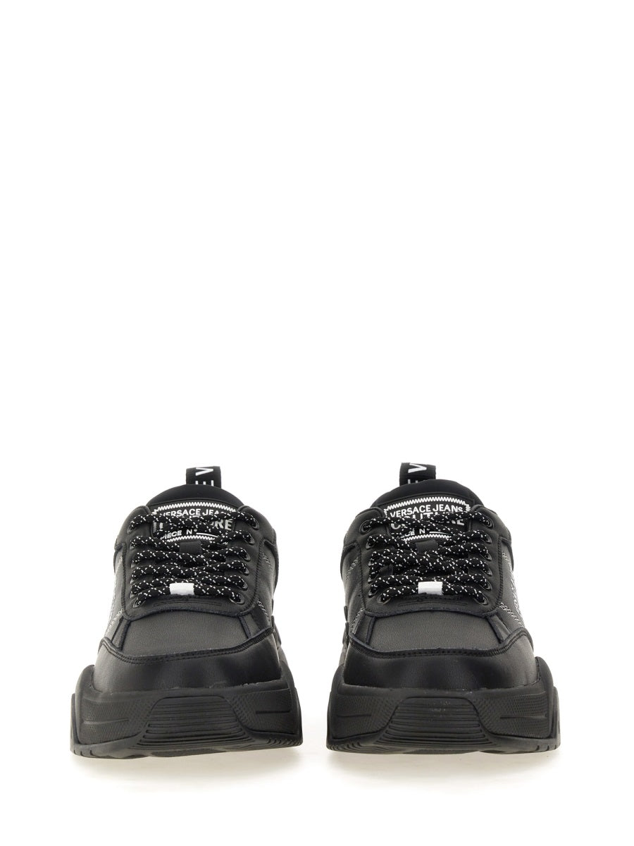 SNEAKER WITH LOGO