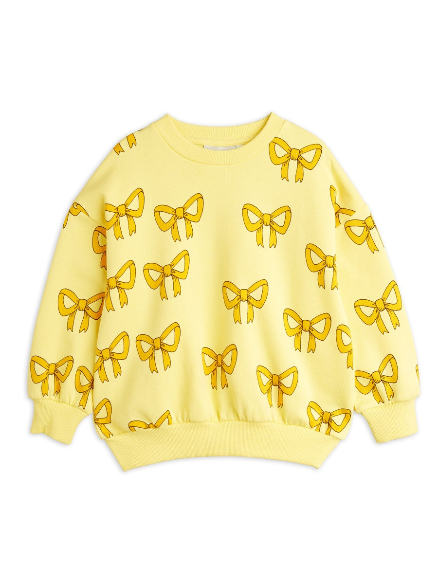 bow aop sweatshirt - chapter 1