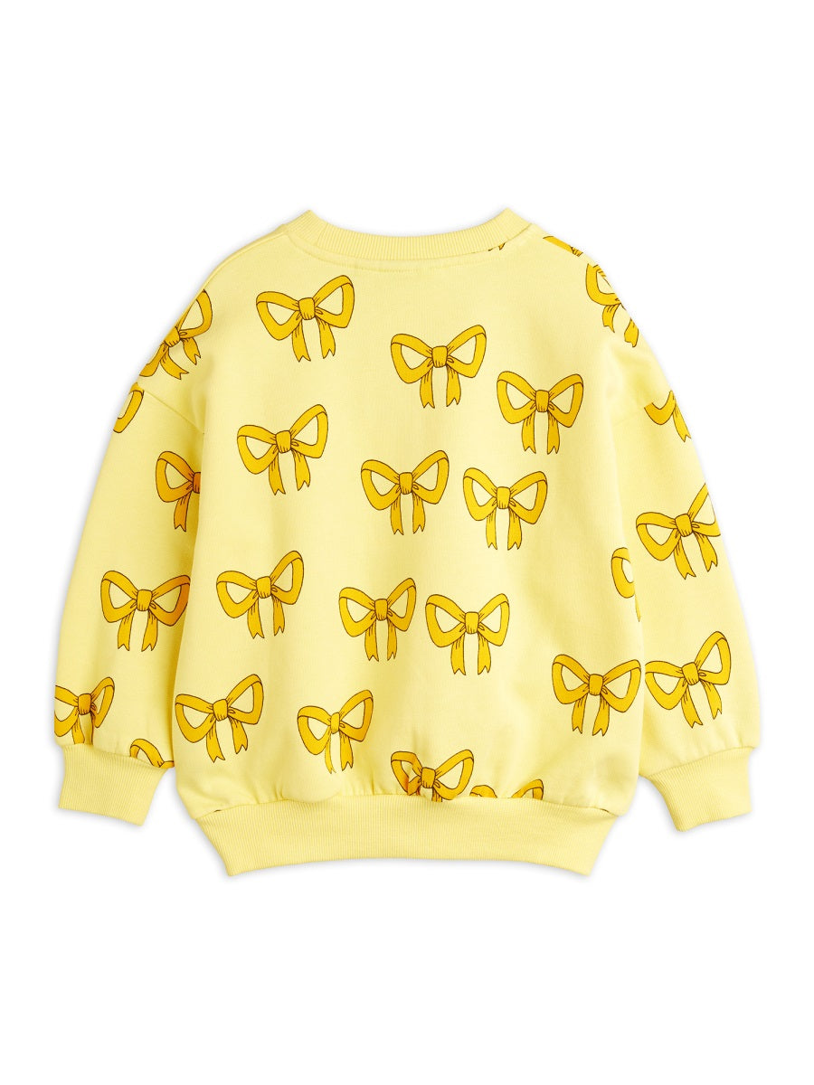 bow aop sweatshirt - chapter 1