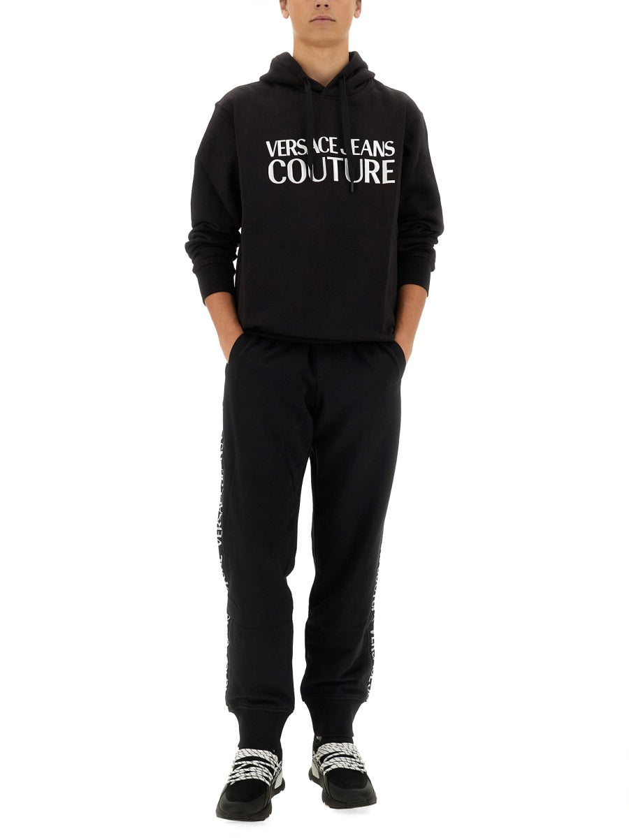 SWEATSHIRT WITH LOGO