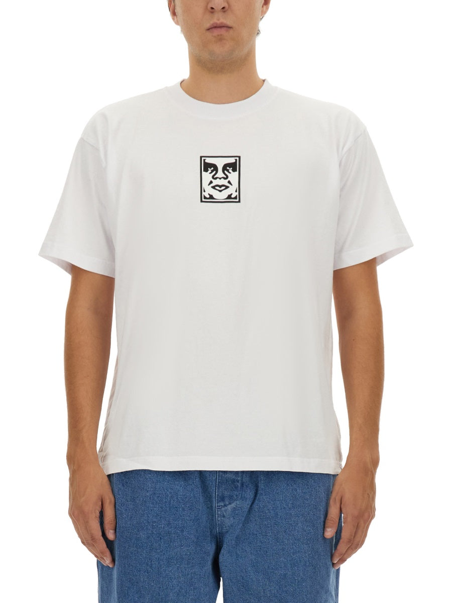 T-SHIRT WITH LOGO