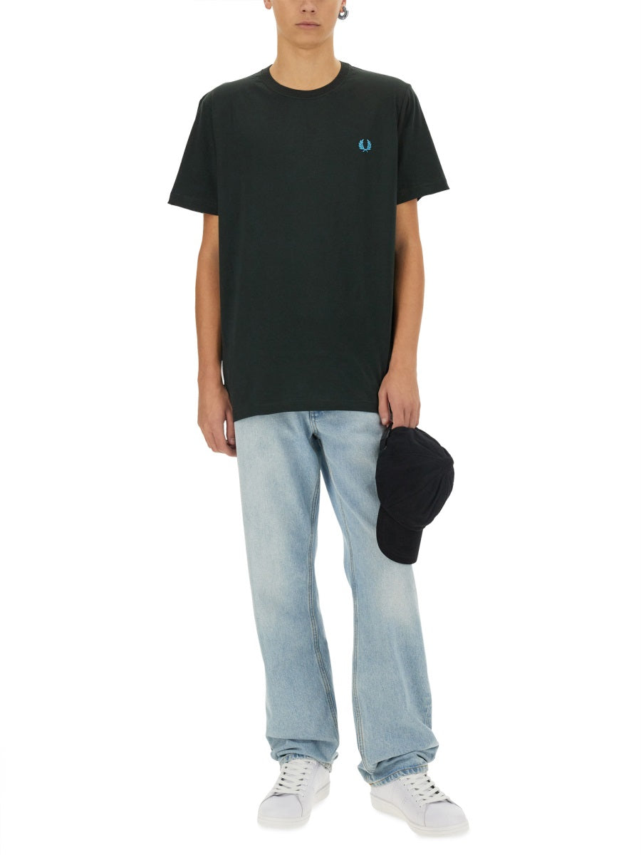 T-SHIRT WITH LOGO