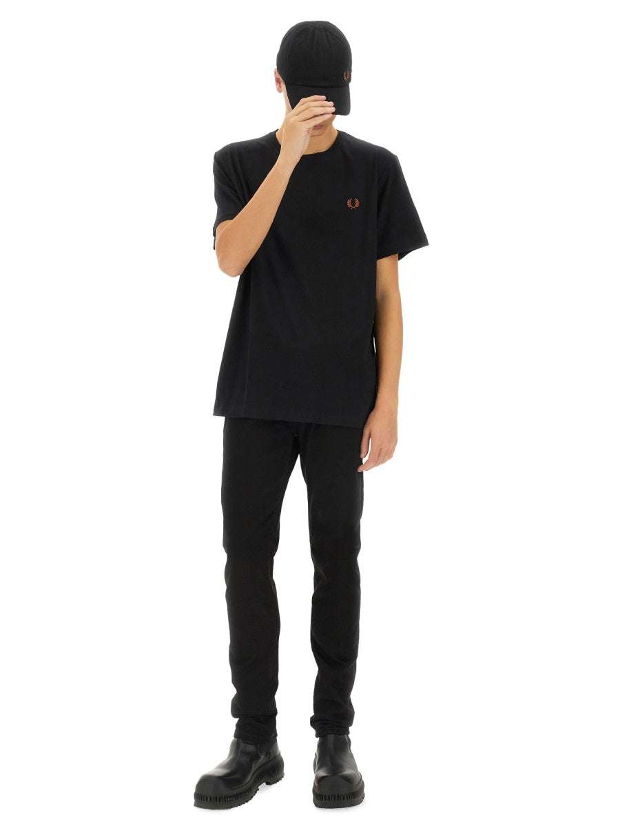 T-SHIRT WITH LOGO