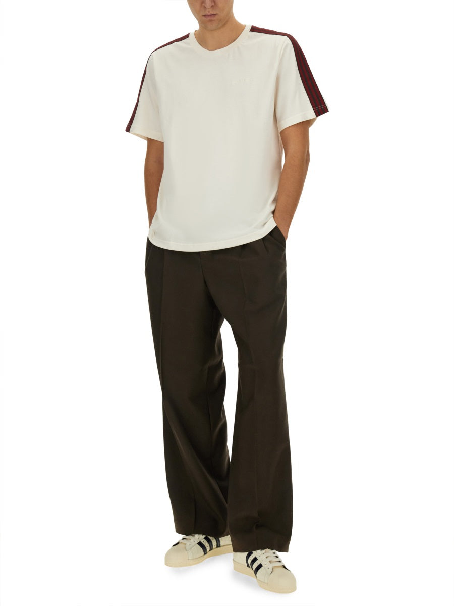 "SET-IN" T-SHIRT