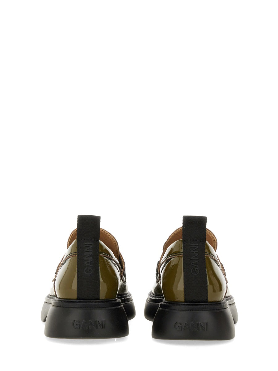 LOAFER WITH LOGO