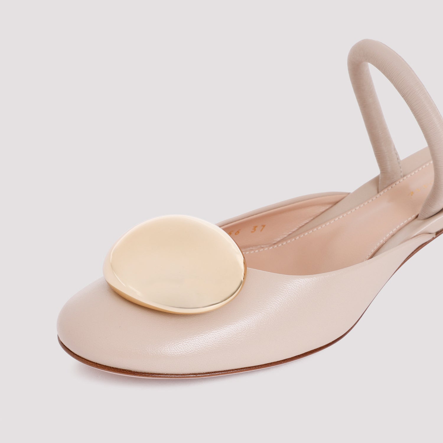 Slingback Pump
