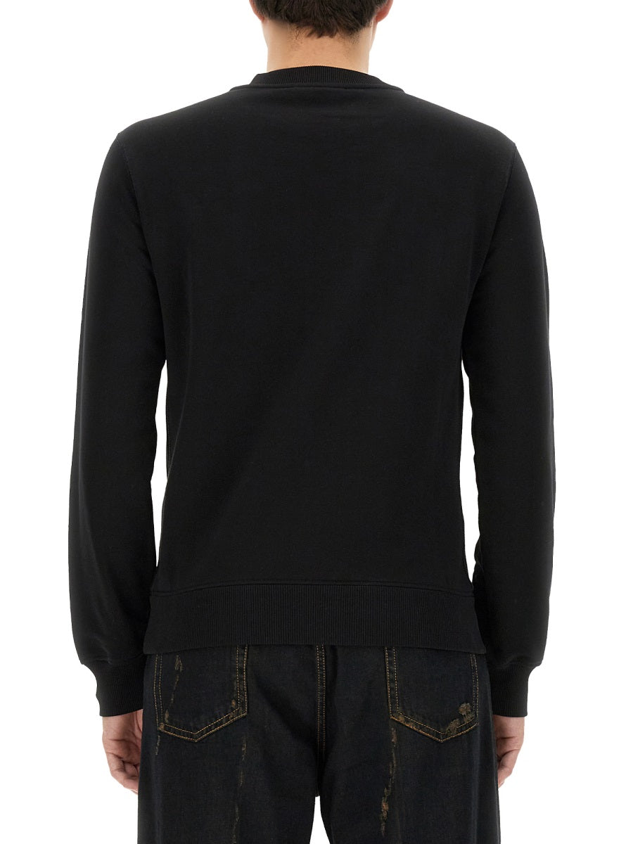SWEATSHIRT WITH LOGO PLAQUE