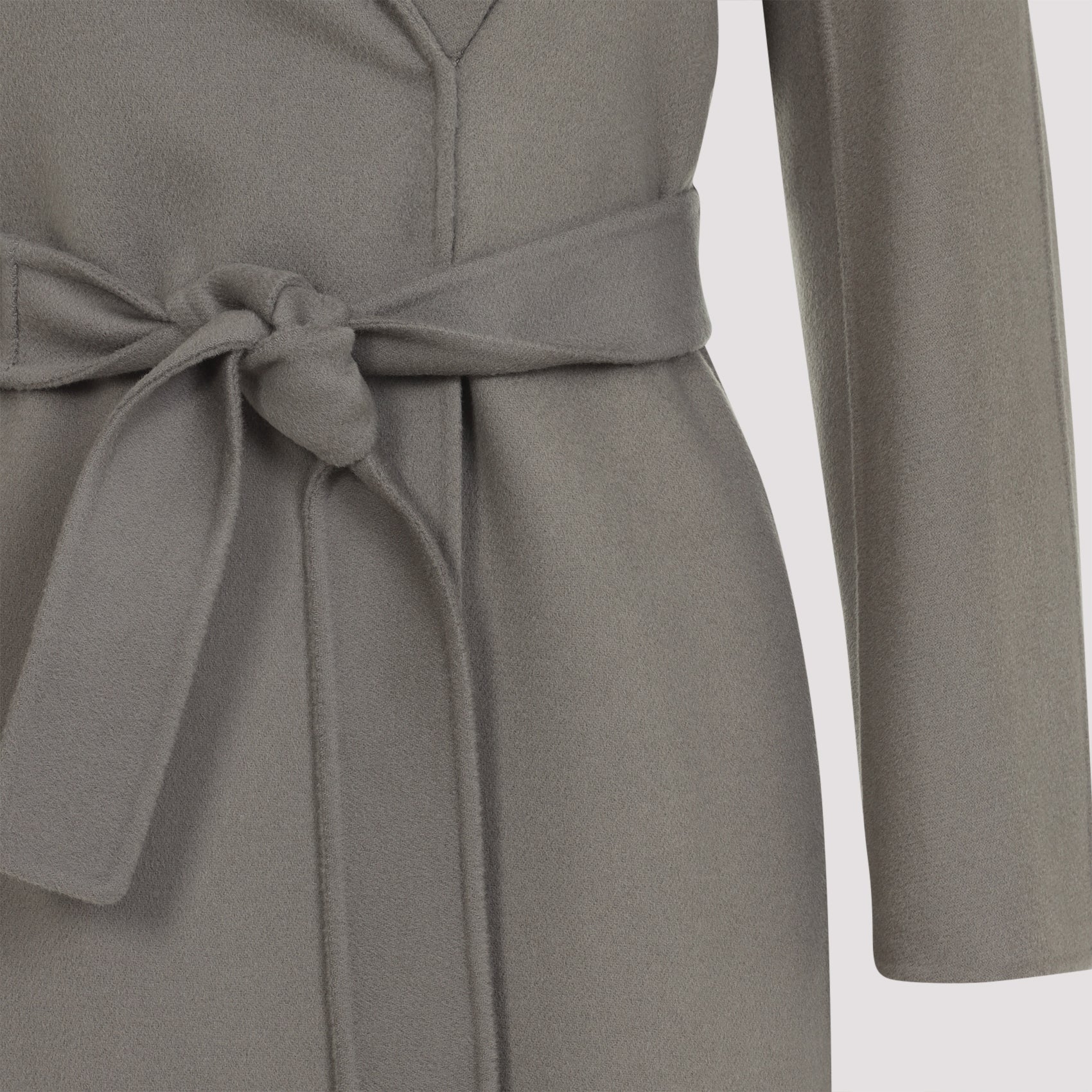 Esturia Coat