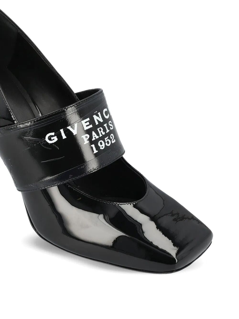 DÉCOLLETÉ SLICED SQUARE GIVENCHY TAPE IN PELLE VERNICIATA