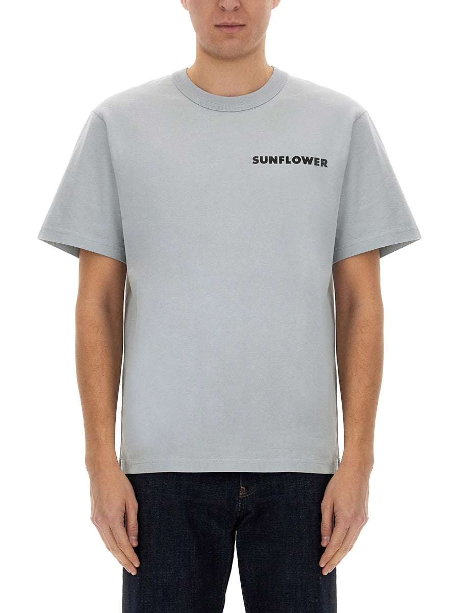 T-SHIRT WITH LOGO