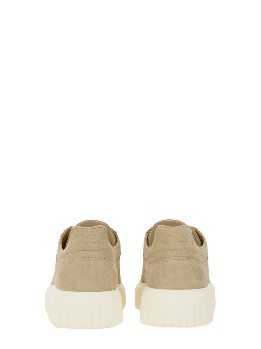 SUEDE SNEAKER
