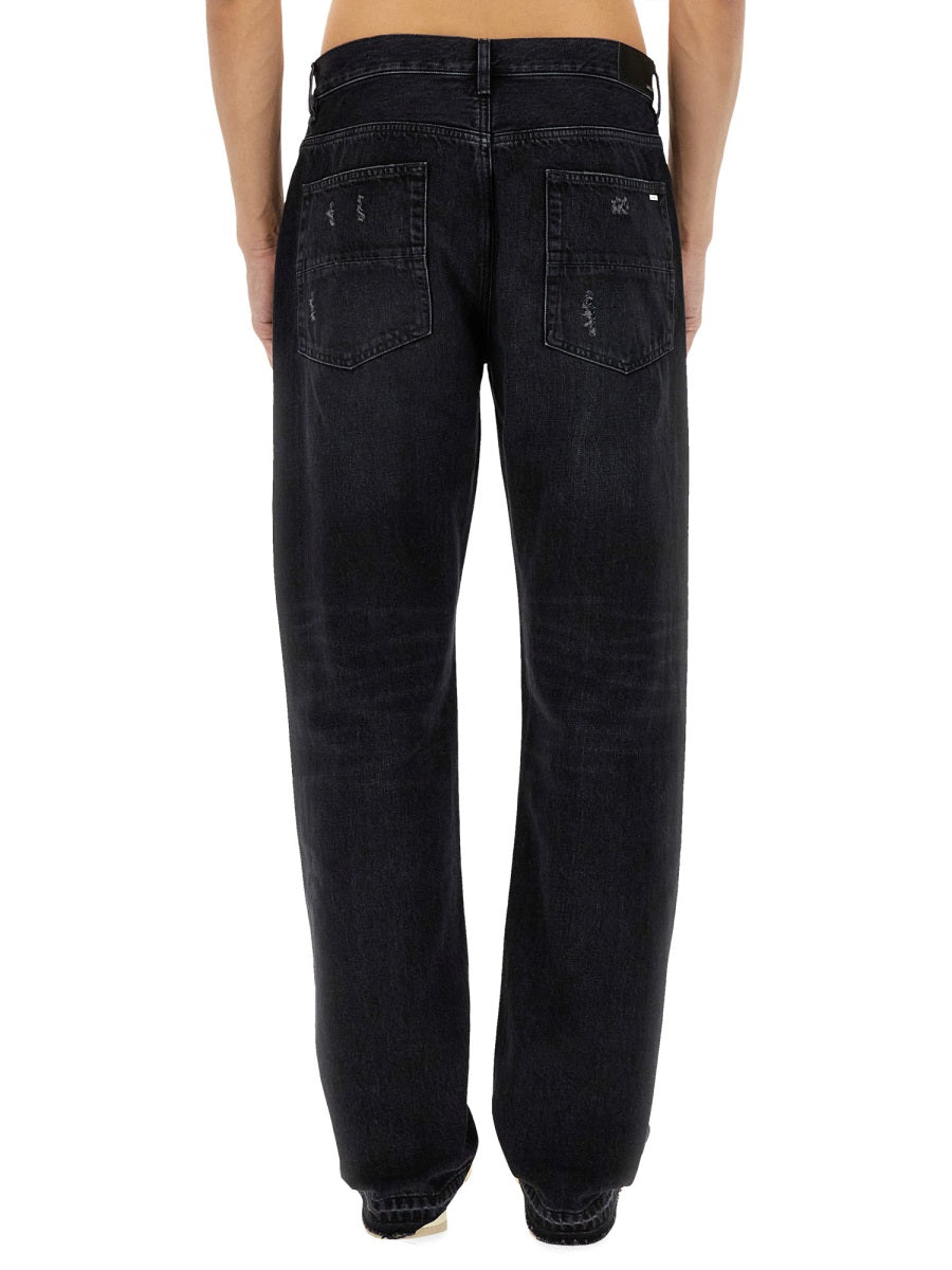 STRAIGHT LEG JEANS