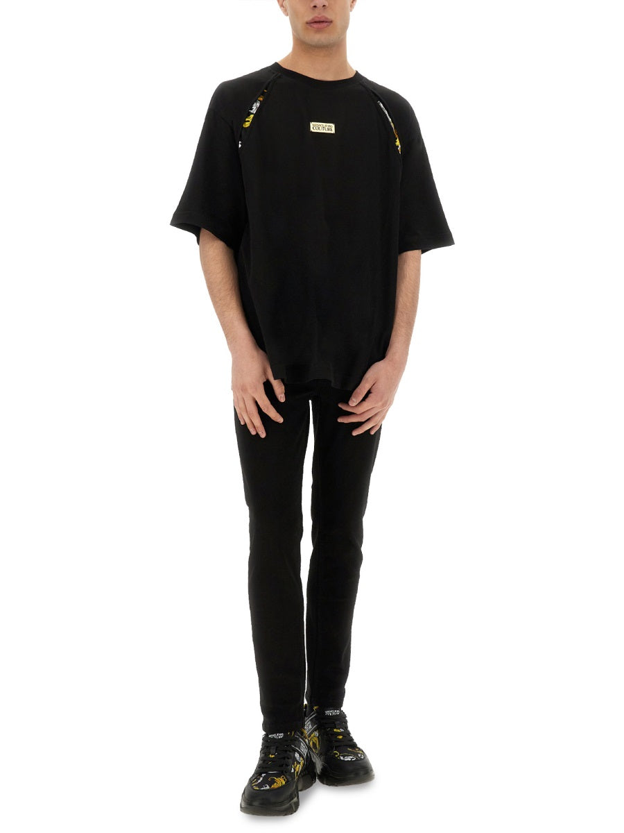 T-SHIRT WITH BAROQUE OUTLINE INSERTS