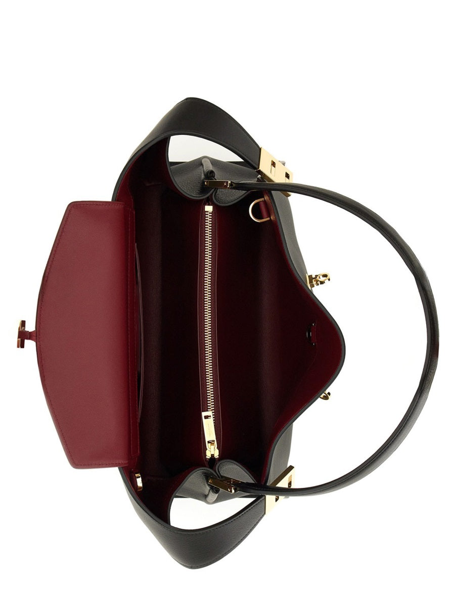 "HUG SOFT" SHOULDER BAG