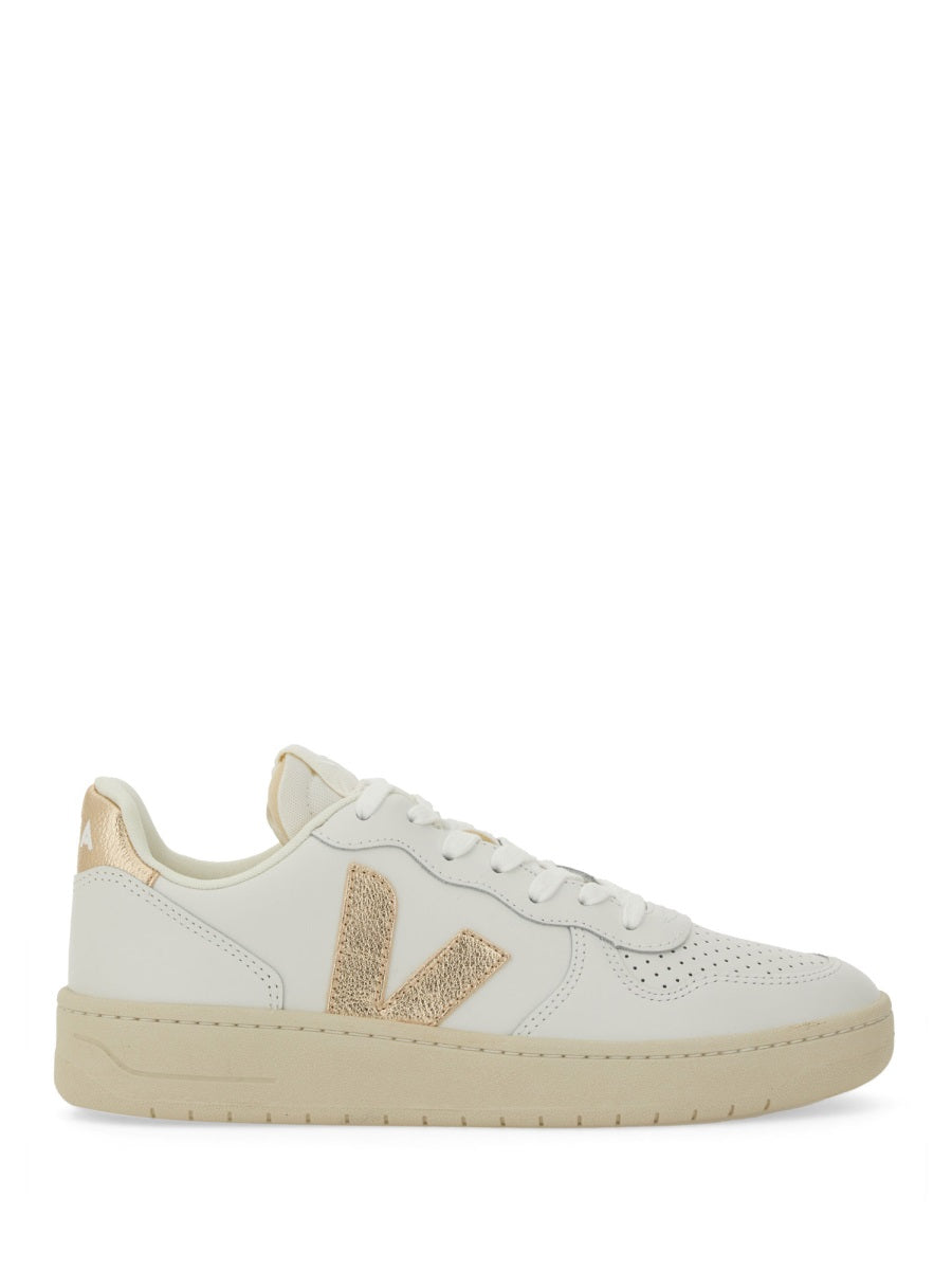SNEAKER "V-10"