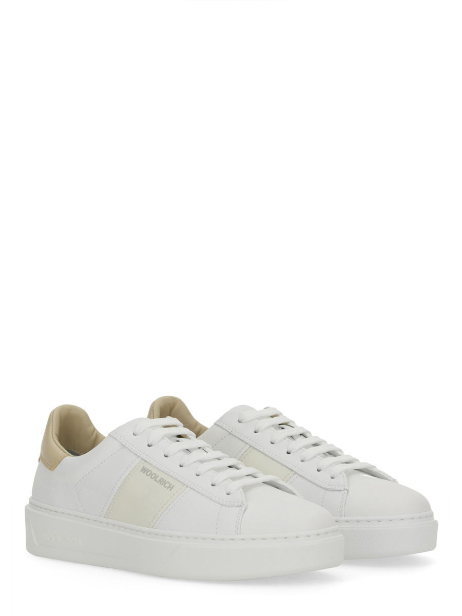 "CLASSIC COURT" SNEAKER