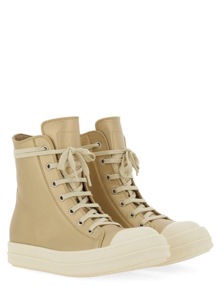 SNEAKER HIGH