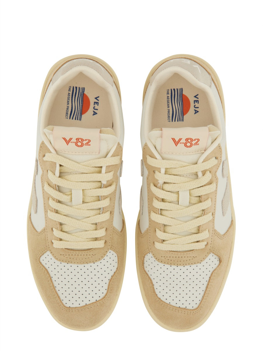 SNEAKER "V-82"