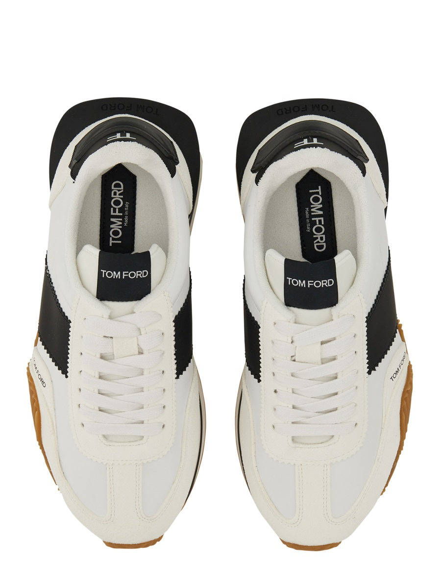 JAMES SNEAKER.