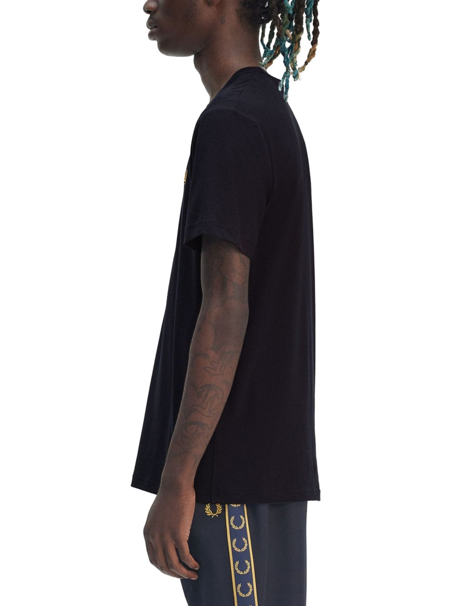CLASSIC T-SHIRT