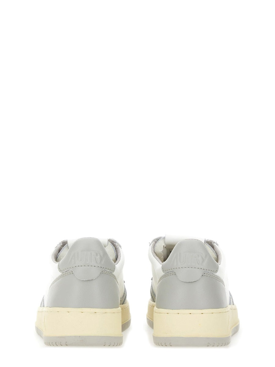 "MEDALIST LOW" SNEAKER