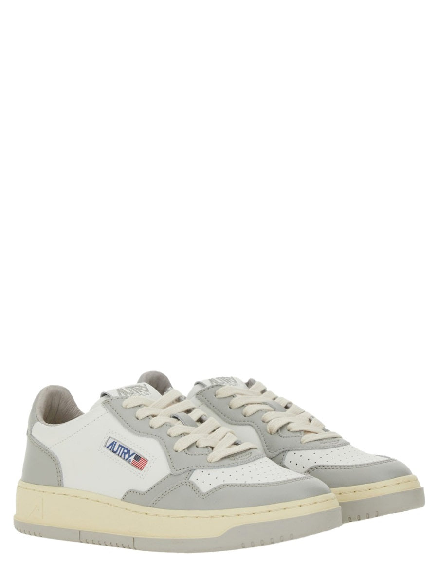 "MEDALIST LOW" SNEAKER