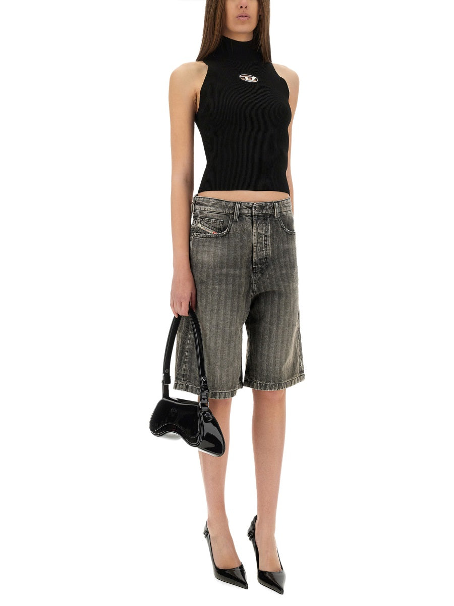"DE-SIRE" SHORTS