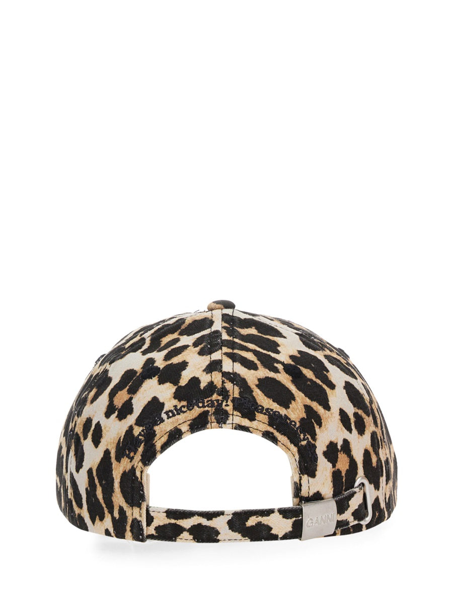 BASEBALL HAT WITH LOGO
