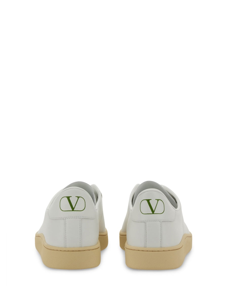 LEATHER SNEAKER