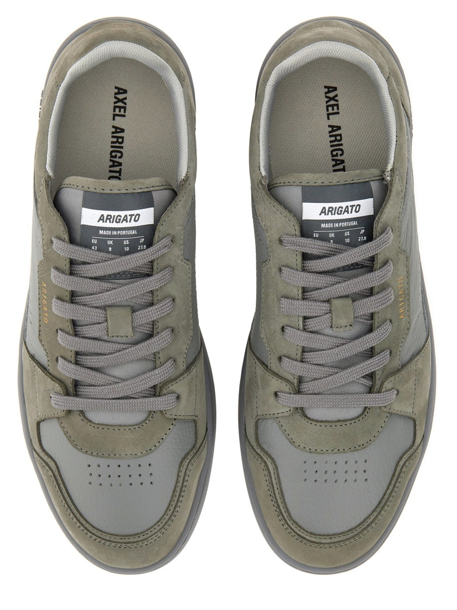 SNEAKER "SAYS IT"
