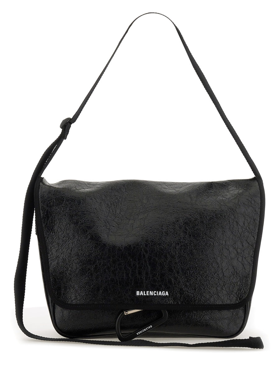 MESSENGER BAG EXPLORER