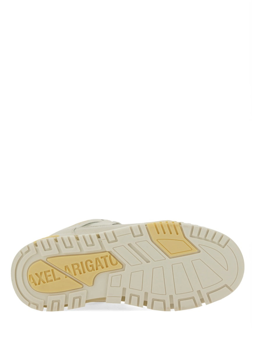 SNEAKER AREA LO