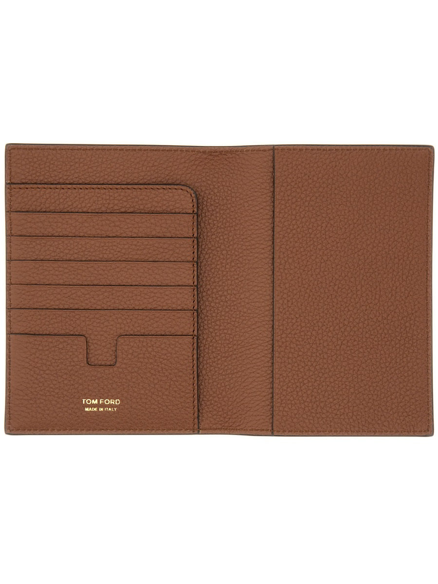PASSPORT HOLDER WITH LOGO