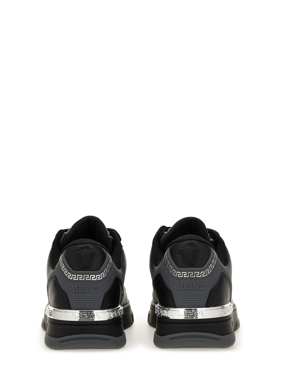 SNEAKER WITH GREEK